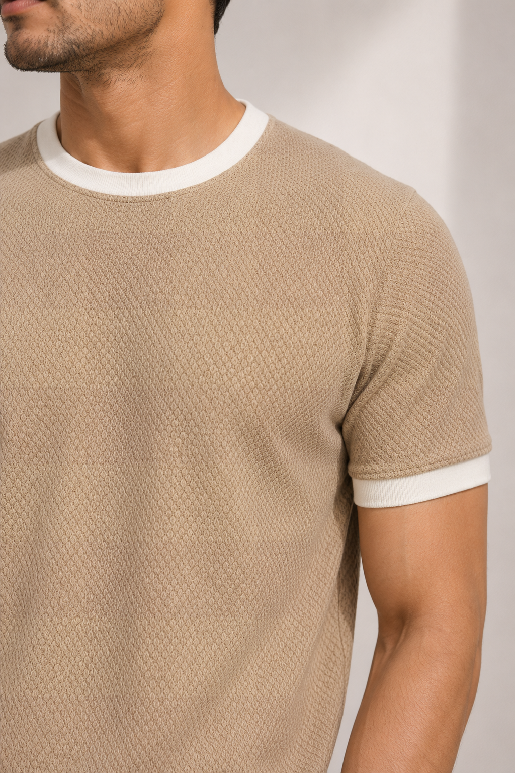 Textured Harmony Round Neck Tee In Mocha