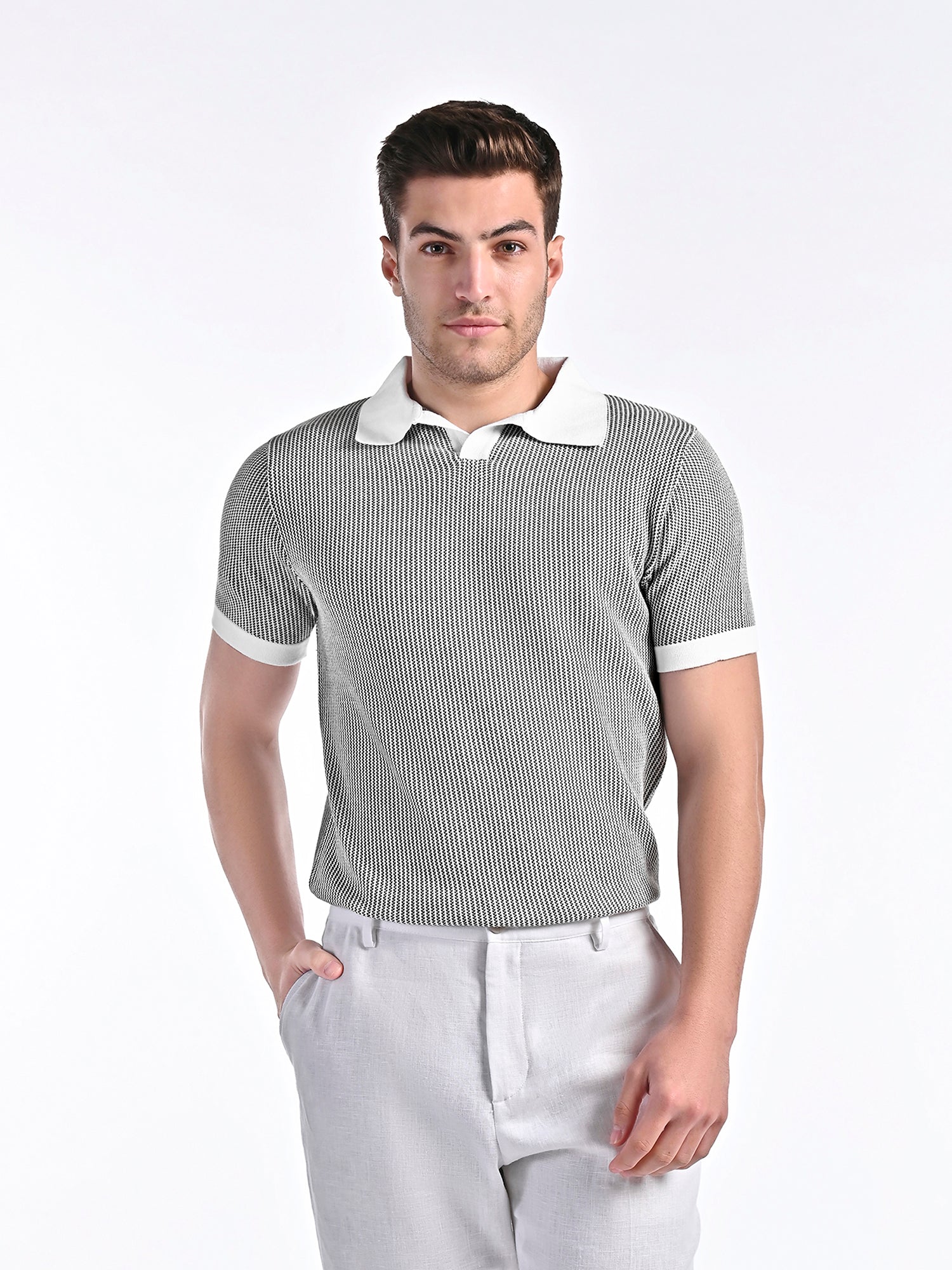 Jacquard Johnny-Collar Knit Polo in Onyx Grey X White