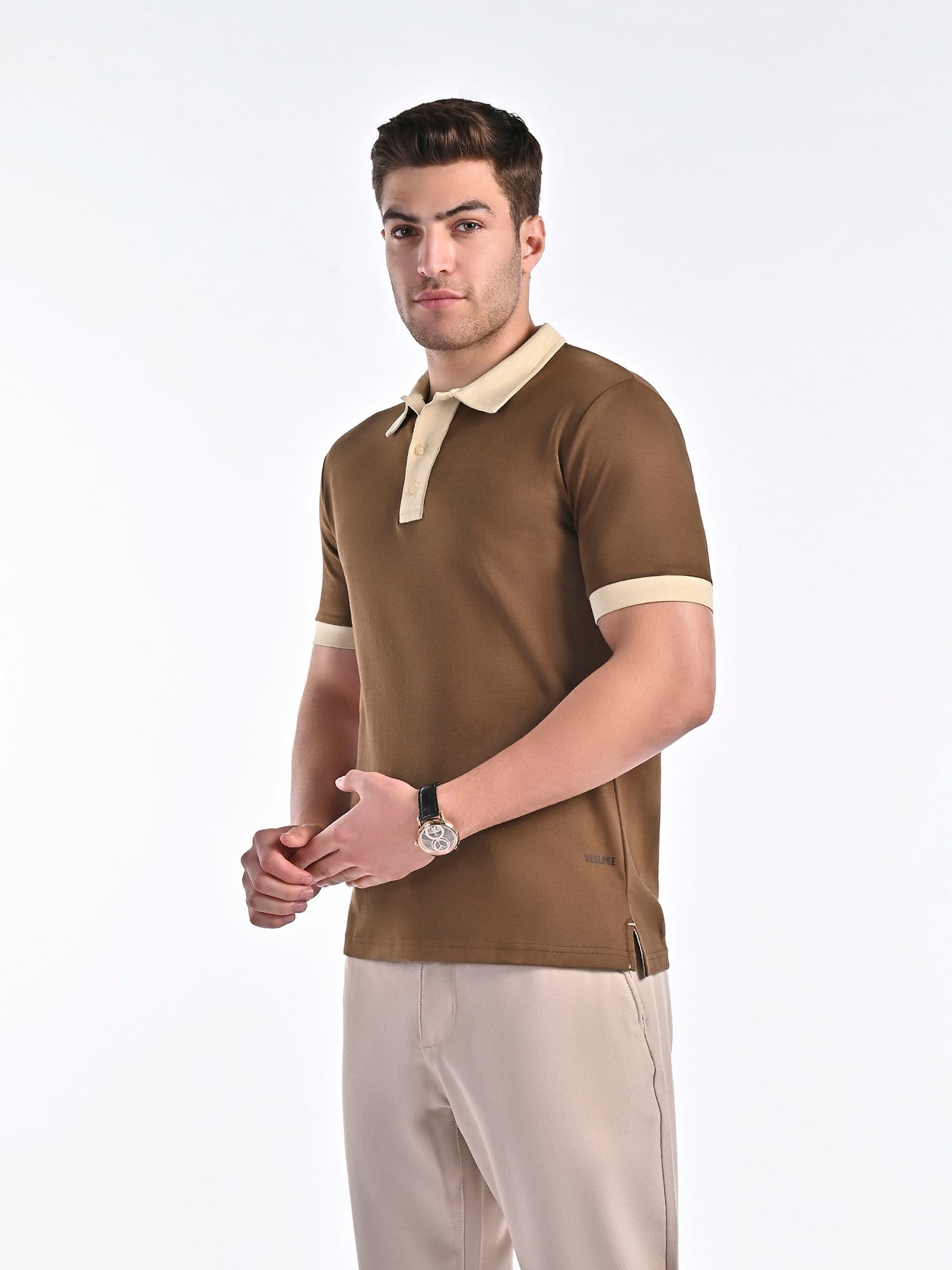 Smooth-Touch Contrast Polo in Cinnamon Brown