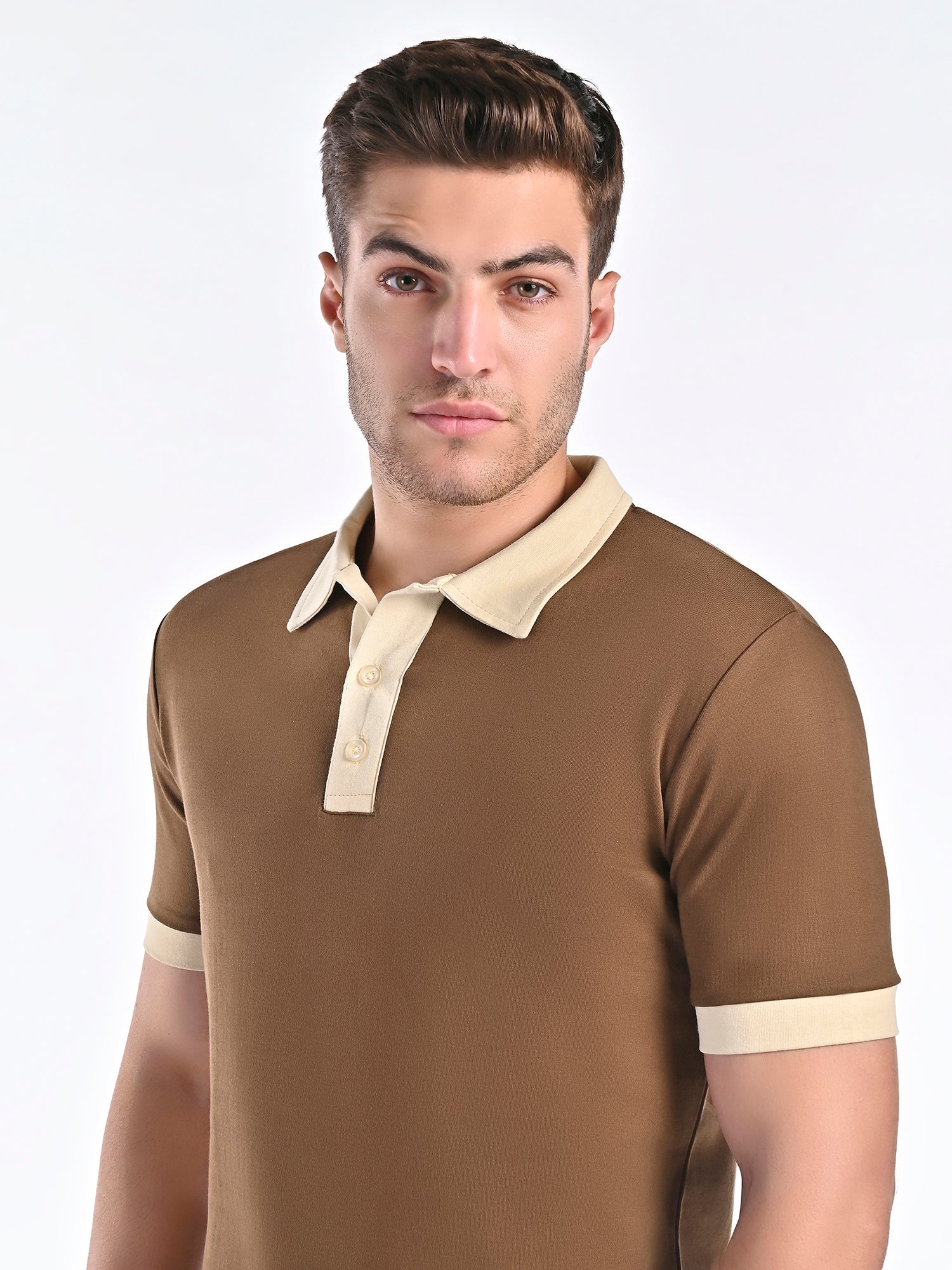 Smooth-Touch Contrast Polo in Cinnamon Brown