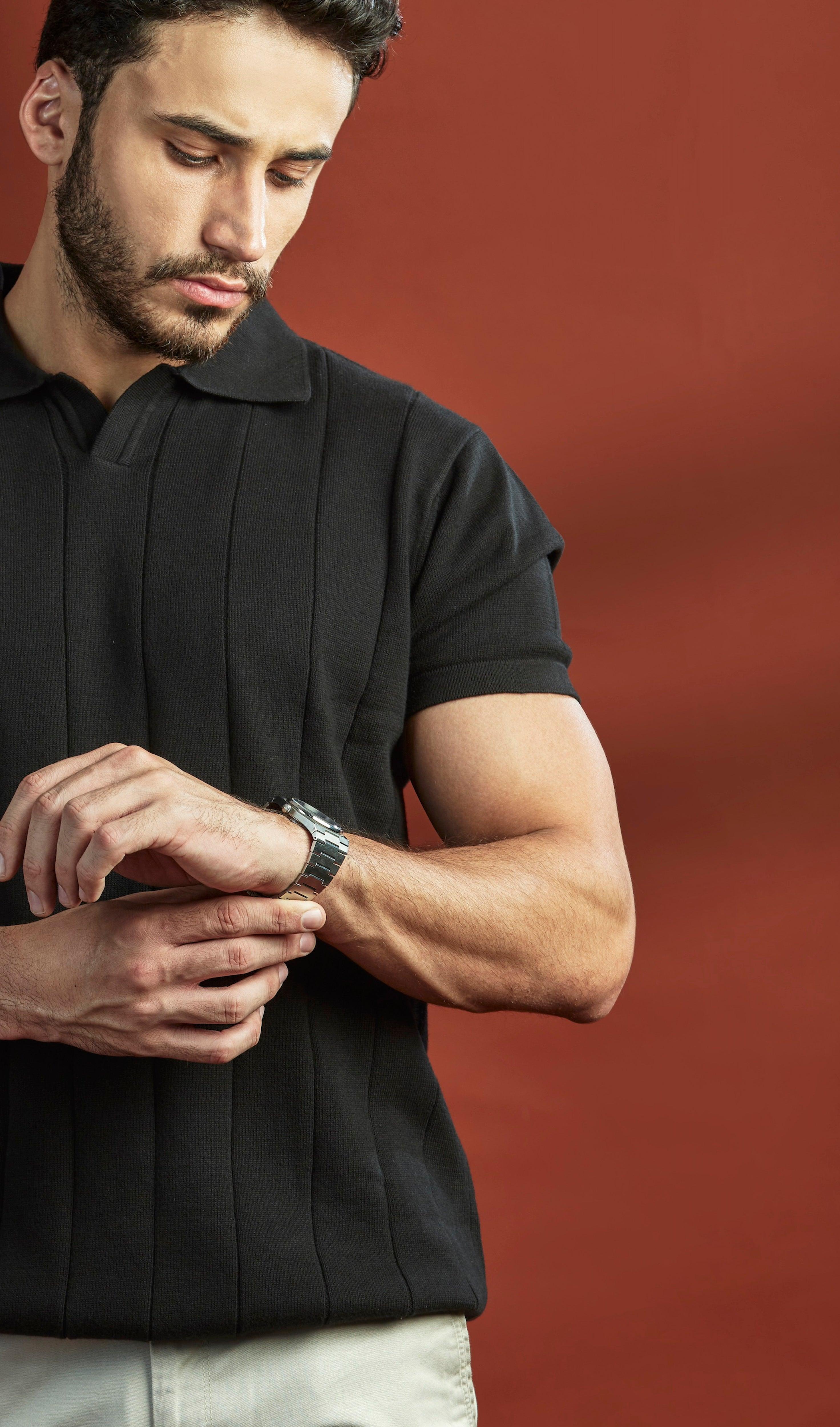 Johnny-Collar Knit Polo in Black