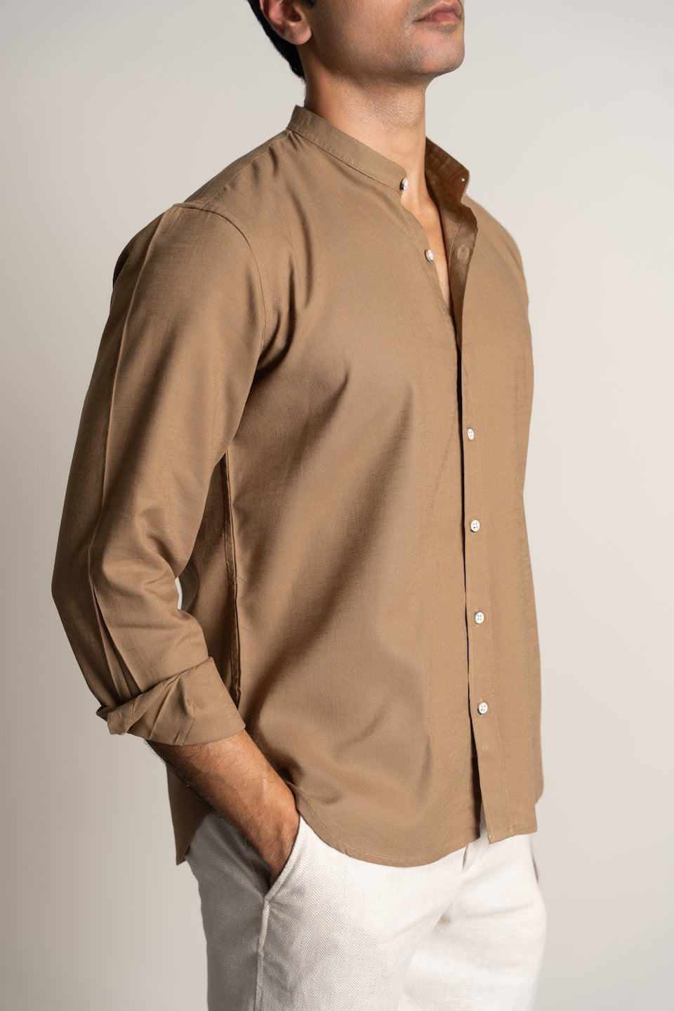 Kyoto Linen Mandarin Shirt in Mocha Dust