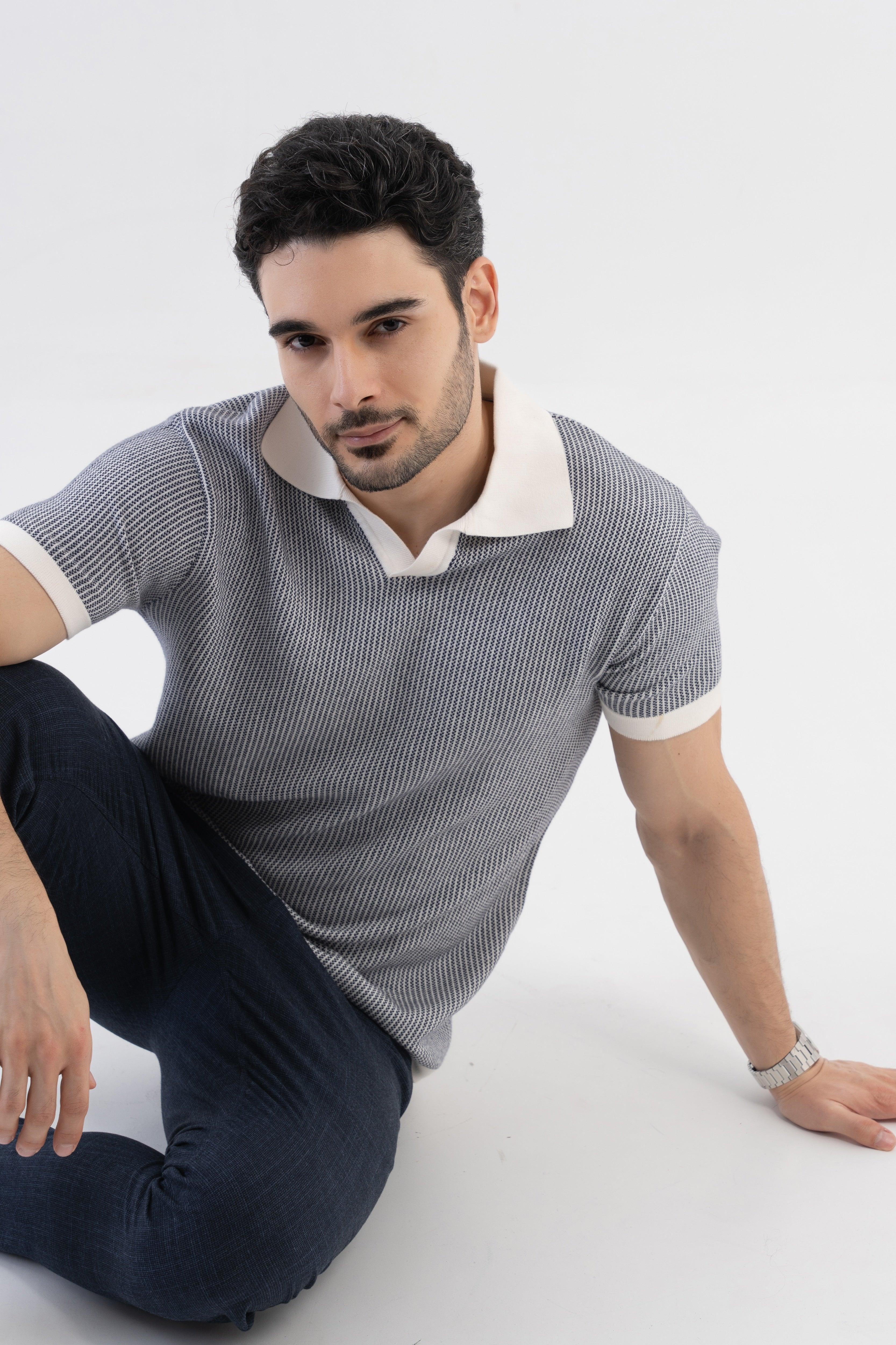 Jacquard Johnny-Collar Knit Polo in Navy X White