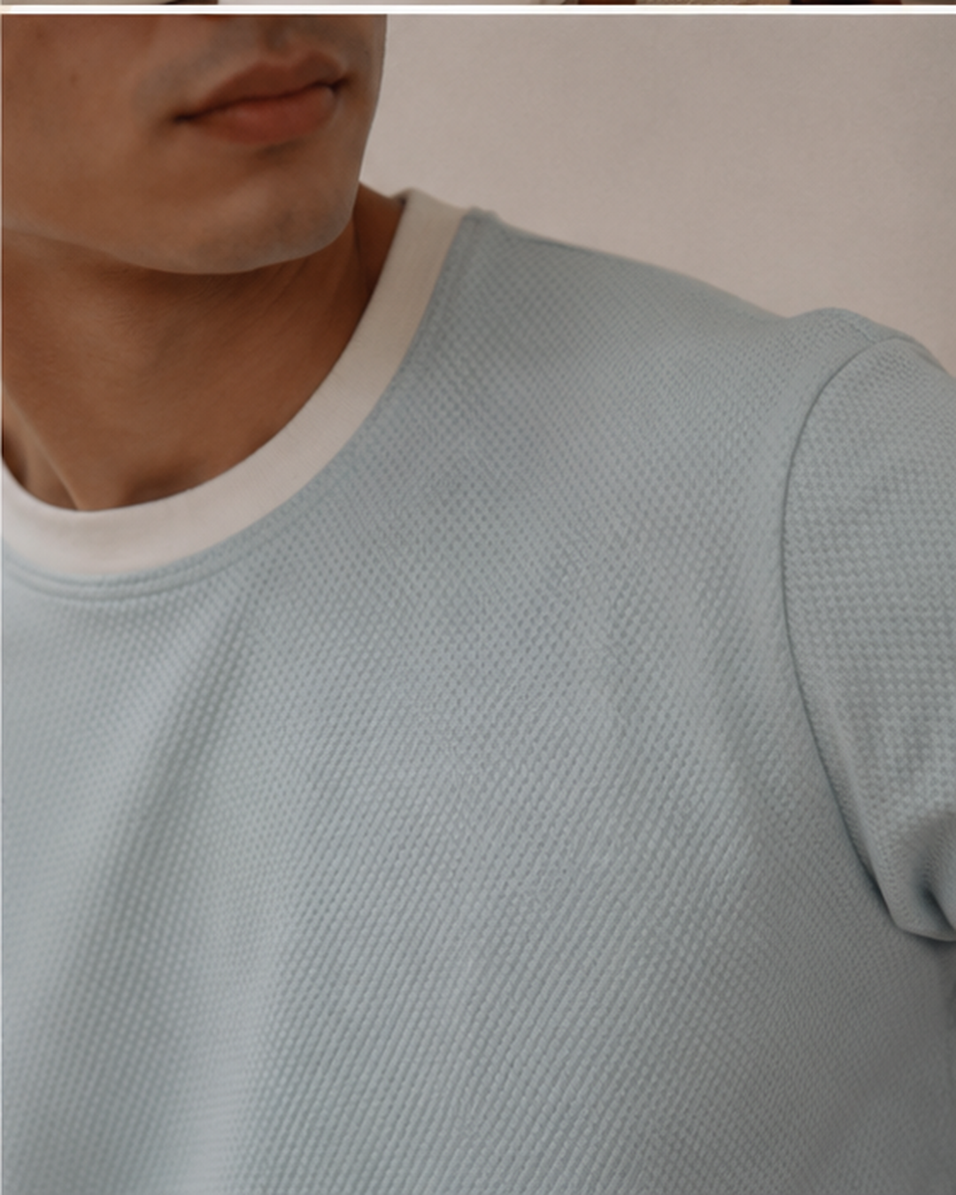 Textured Harmony Round Neck Tee In Baby Blue